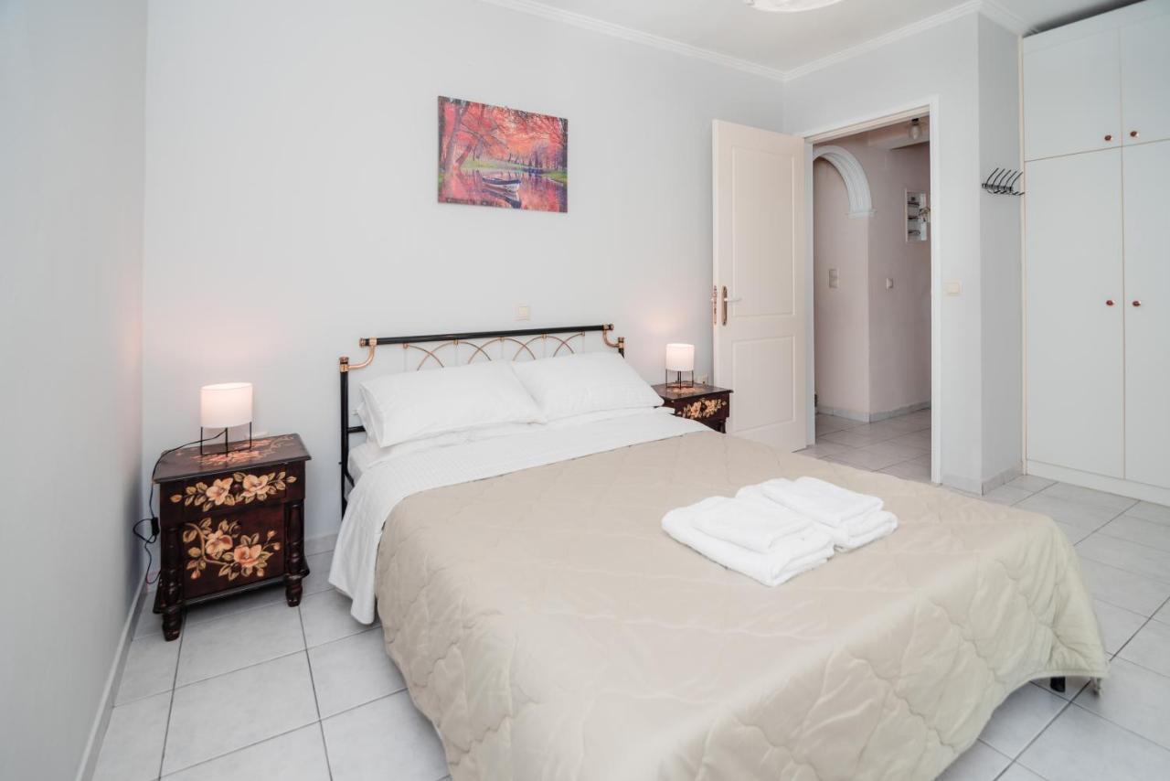 Anna Maria House Apartment Perama  Exterior photo
