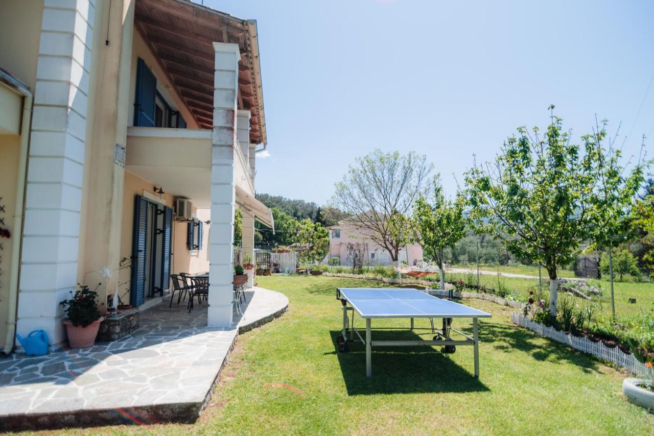 Anna Maria House Apartment Perama  Exterior photo
