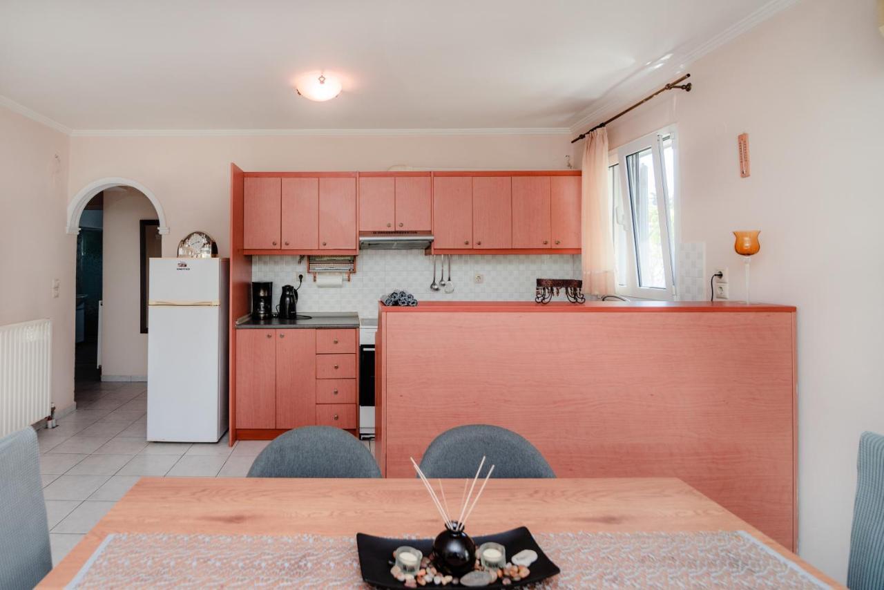 Anna Maria House Apartment Perama  Exterior photo